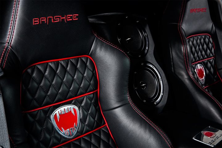 Bravado Banshee Real - interior