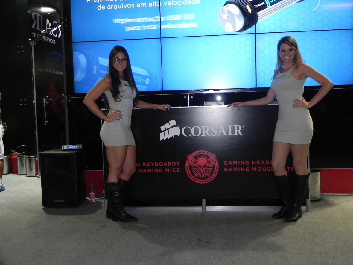 [BGS 2013] Corsair booth babe