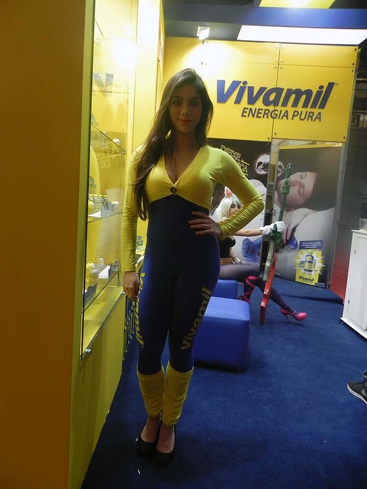 Booth_babe_gata_Vivamil_2015_BGS_2014